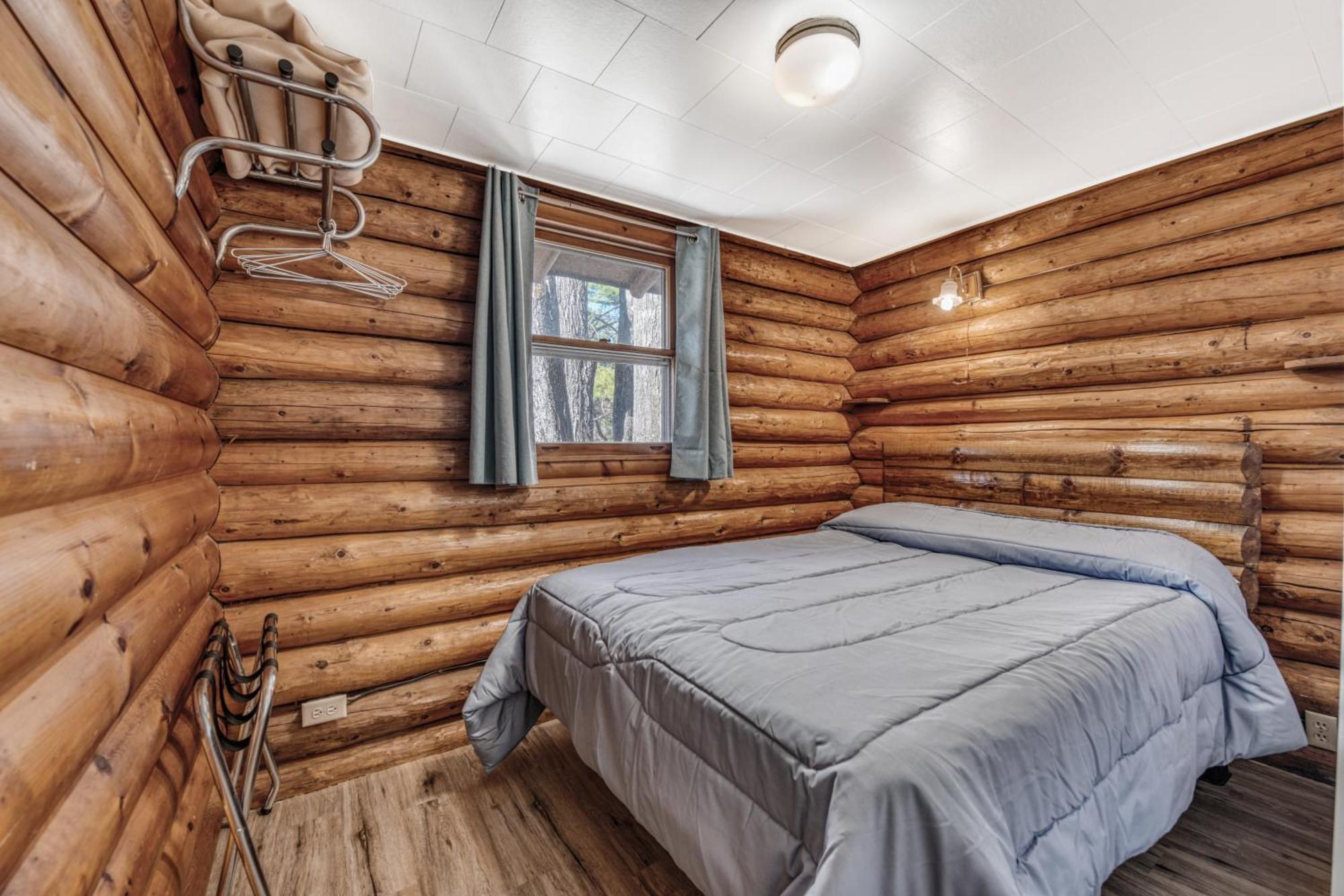Edgewater Resort Iron Mountain Extérieur photo